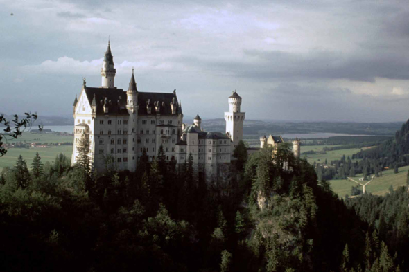 Le magnifique château de Neuschwanstein, Bavière