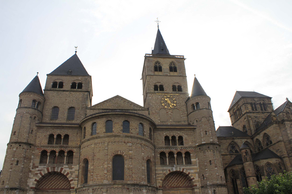 La cathédrale romane de Trêves