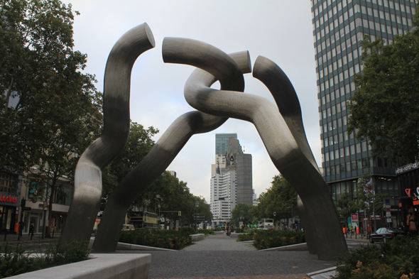 Berlin, sculpture Matschinsky Denninghoff