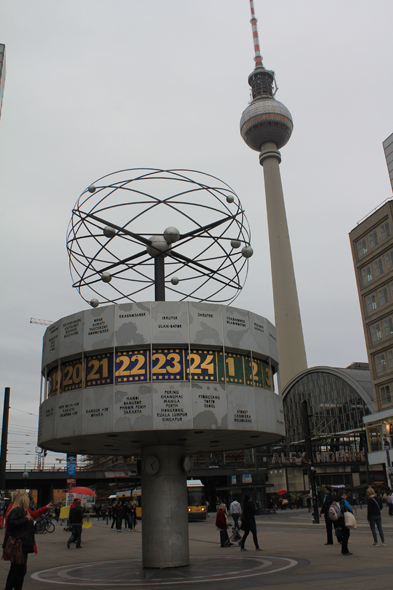 Berlin, horloge universelle, Alexanderplatz