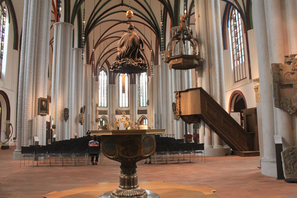 La nef de l'église St-Nicolas de Berlin