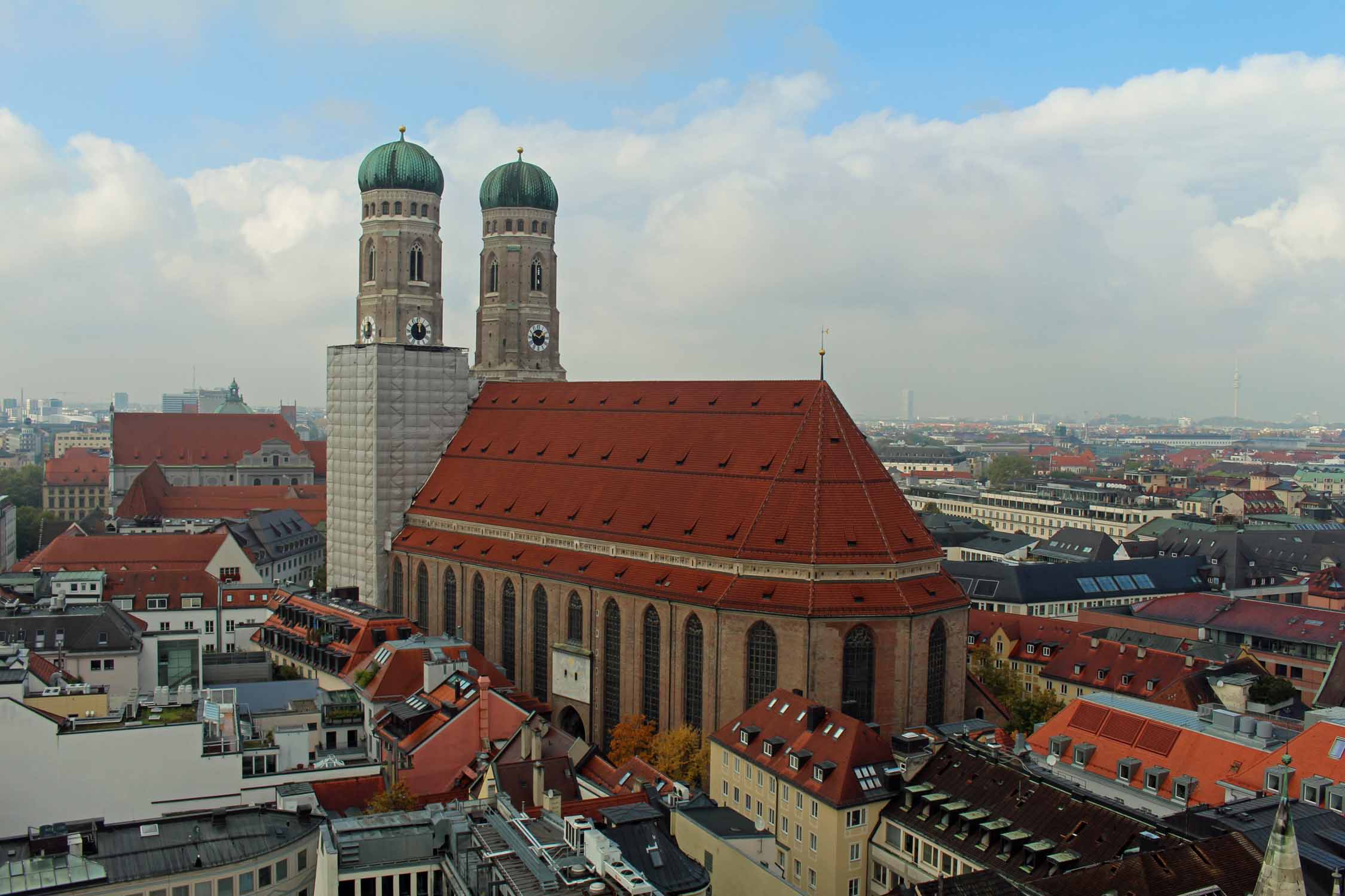 La haute cathédrale Notre-Dame de Munich