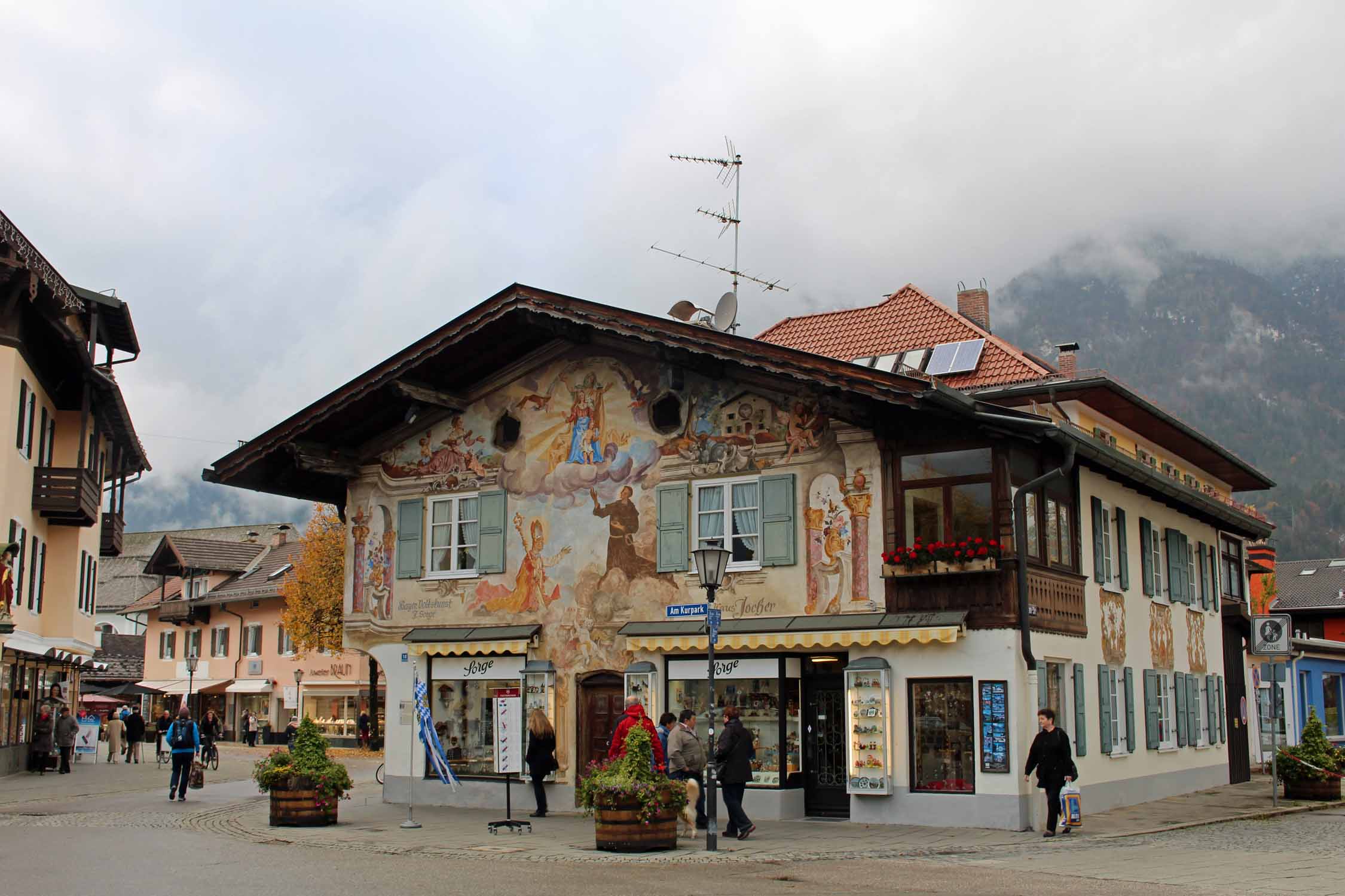 La jolie ville de Garmisch en Bavière