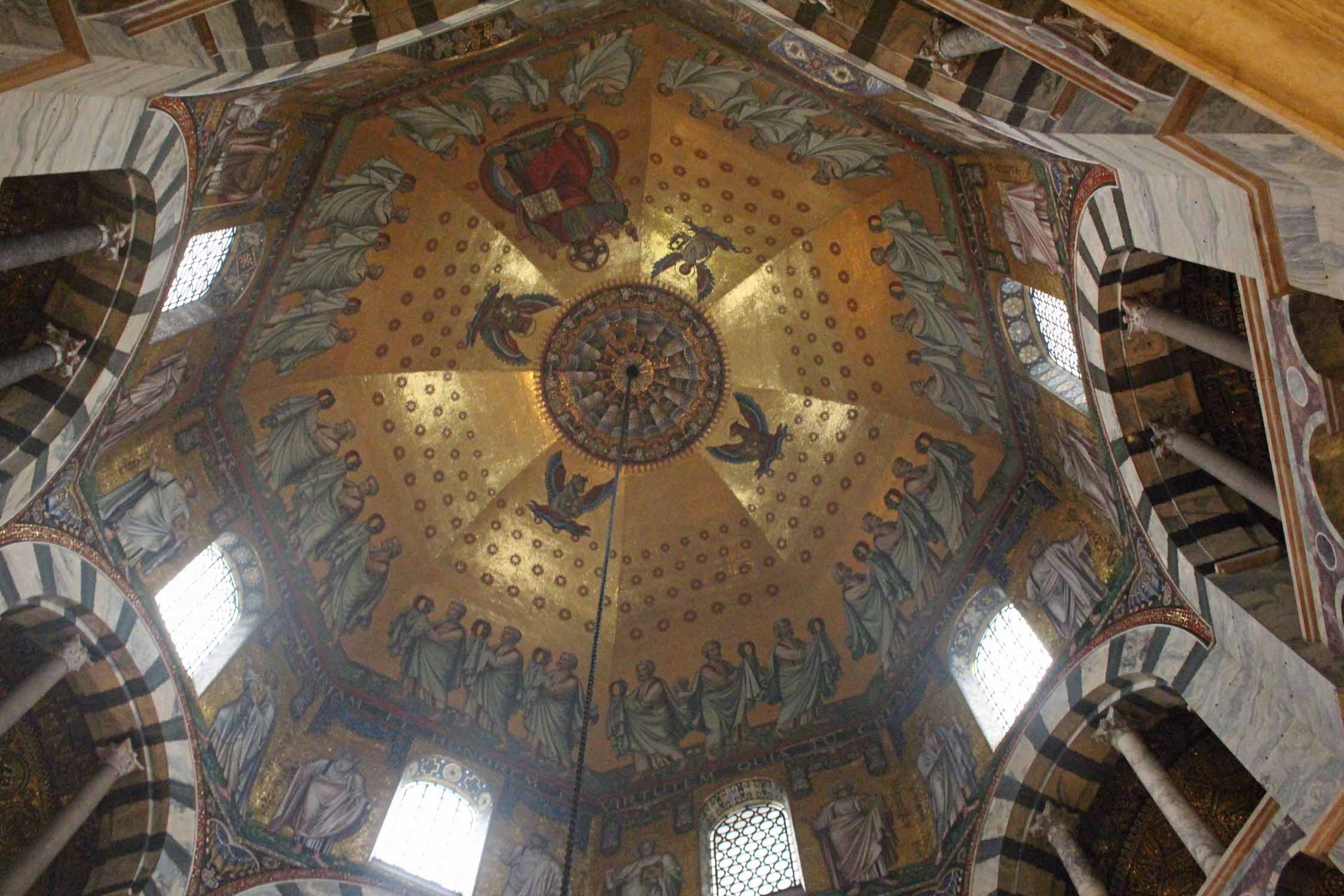 Cathédrale d'Aix-la-Chapelle, voûte de l'octogone