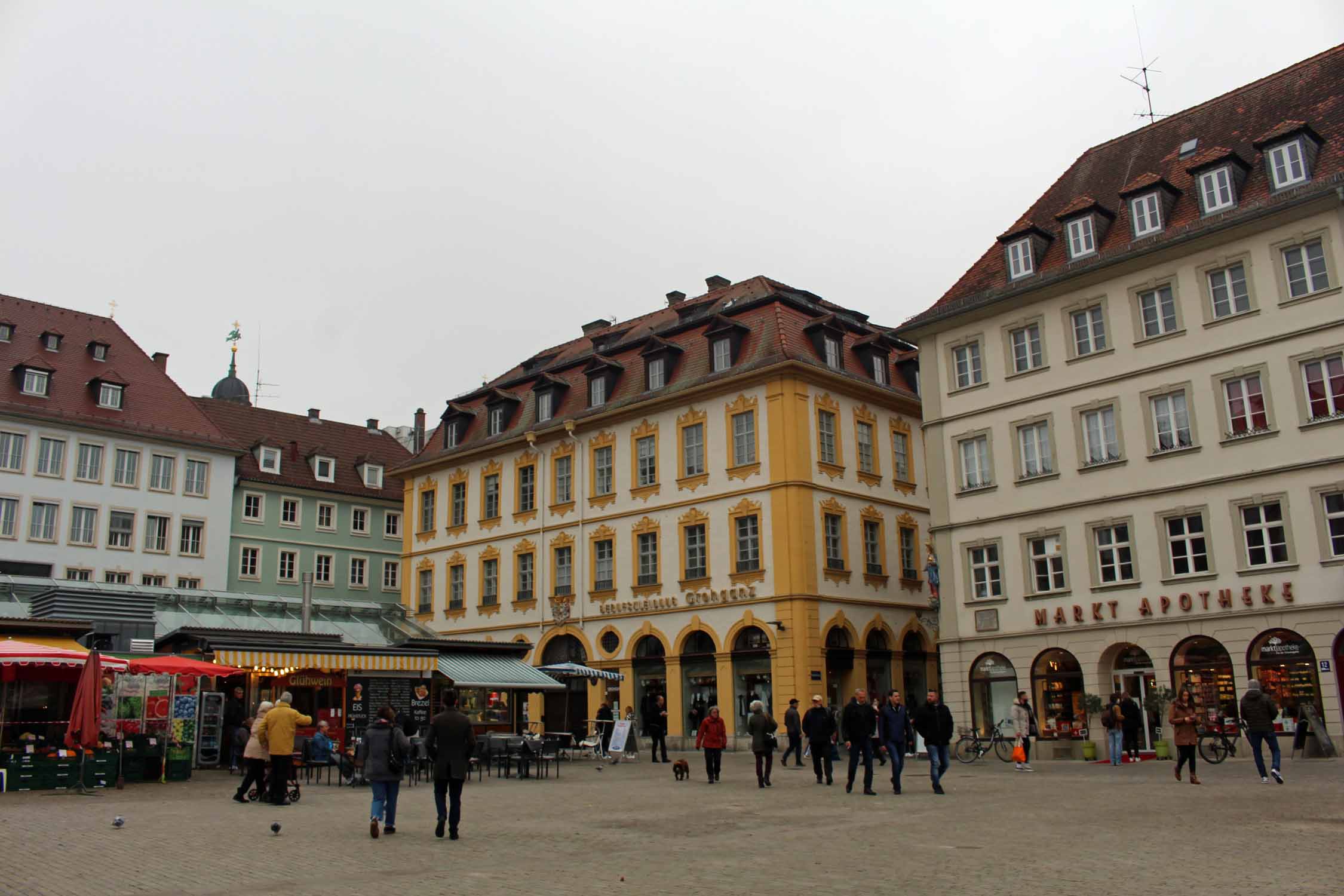 Wurtzbourg, place du Marché