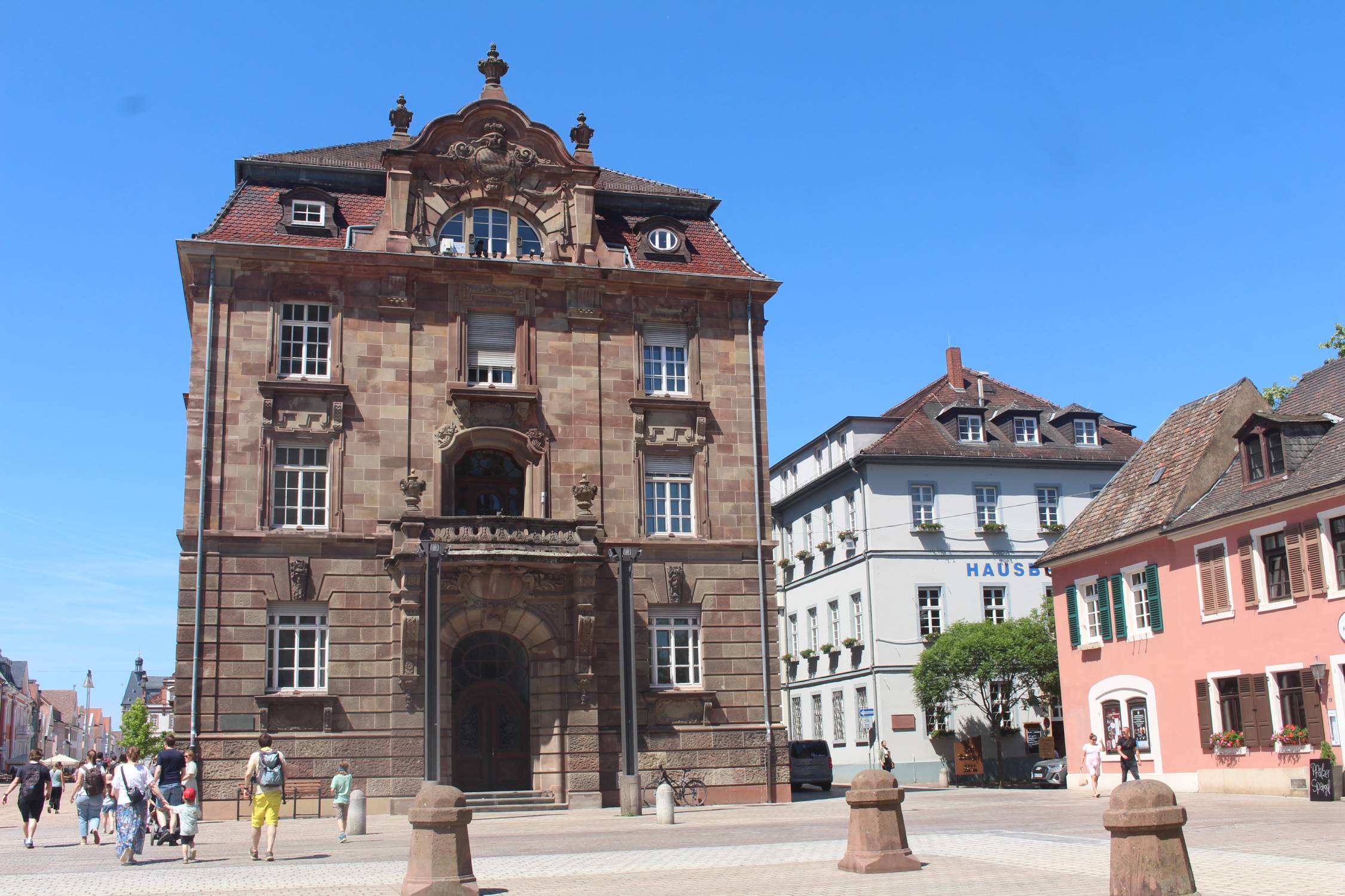 Spire, h&ocirc;tel de ville