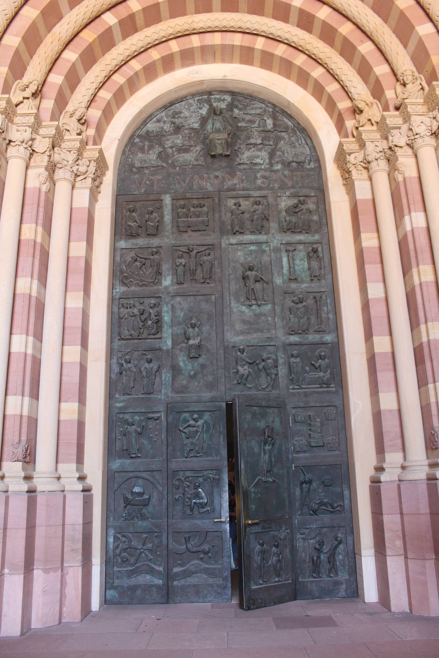 Cath&eacute;drale de Spire, porte