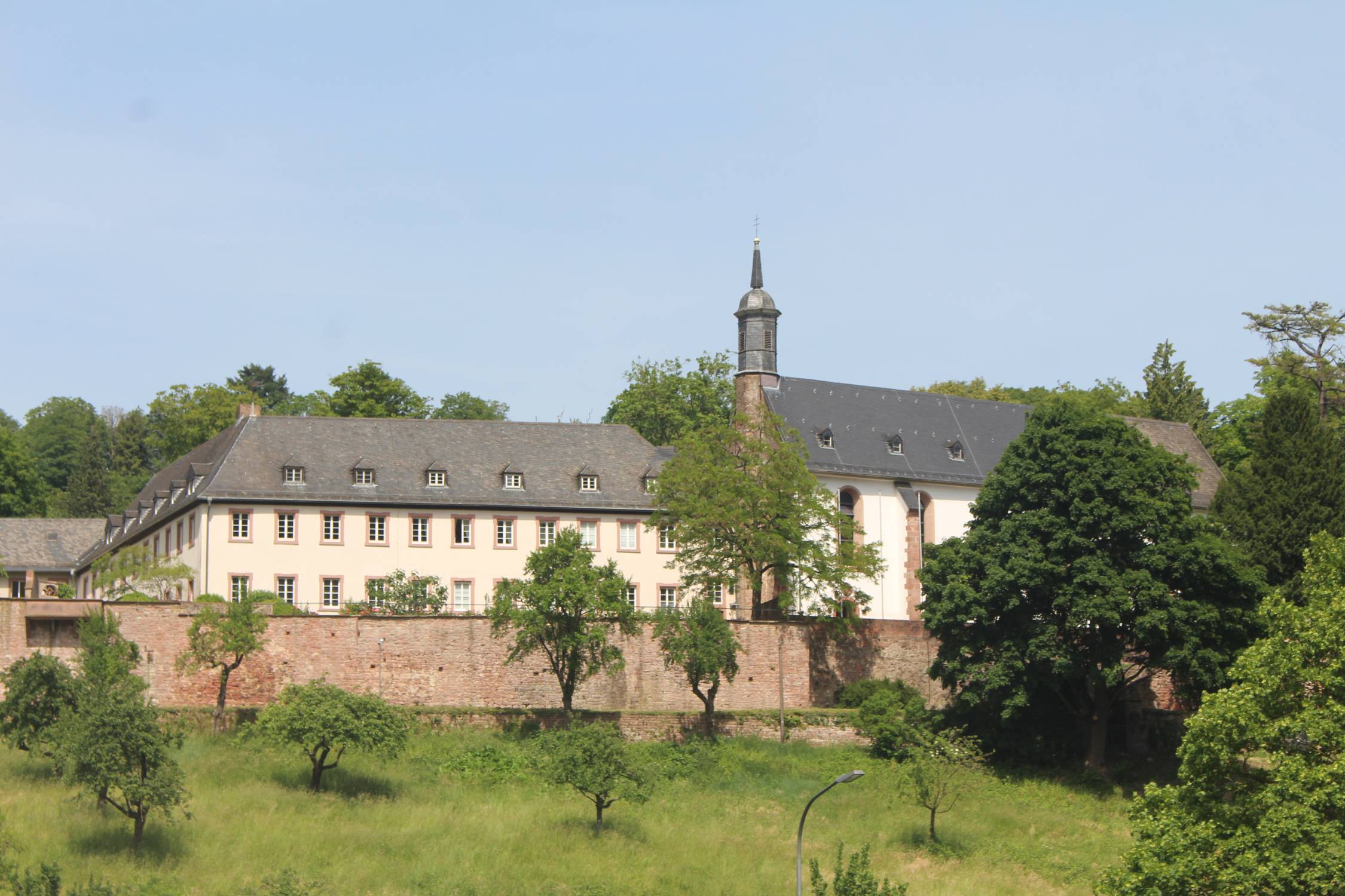 Abbaye de Neuburg
