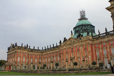 Sculptures du Nouveau Palais