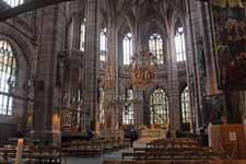 Int&eacute;rieur de l'&eacute;glise Saint-Laurent