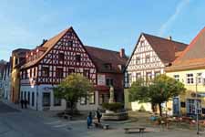 Place du march&eacute; de Pottenstein