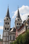 Fa&ccedil;ade de la basilique Saint-S&eacute;v&egrave;re