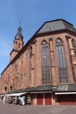 &Eacute;glise du Saint-Esprit et ses &eacute;choppes
