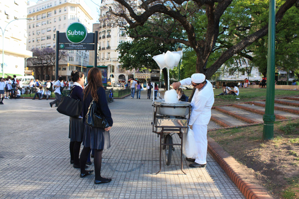 Buenos Aires, Plaza Lavalle, Argentine