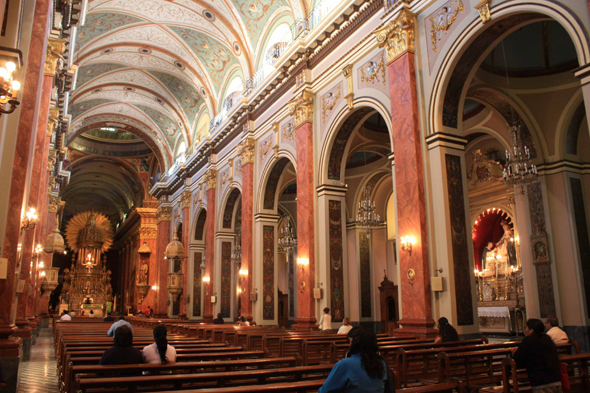 La nef de la cathédrale de Salta, Argentine