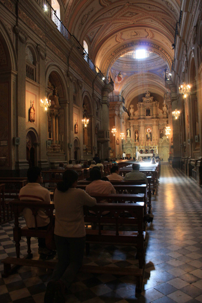 La nef de l'église San Francisco de Salta, Argentine