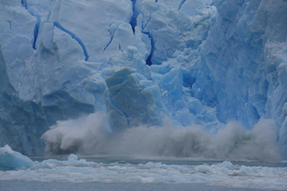 Glacier Spegazzini, chute