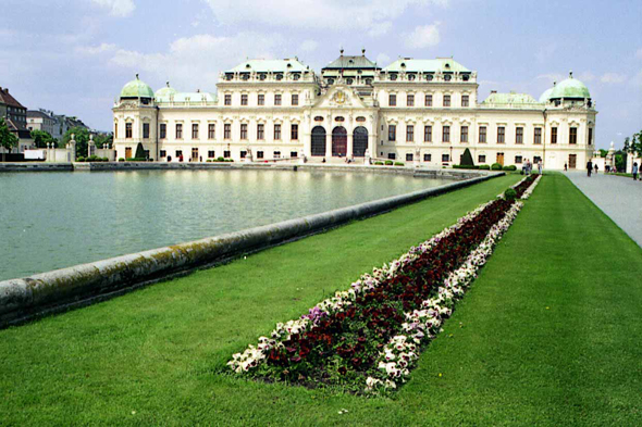 Vienne, Le Belvédère, château