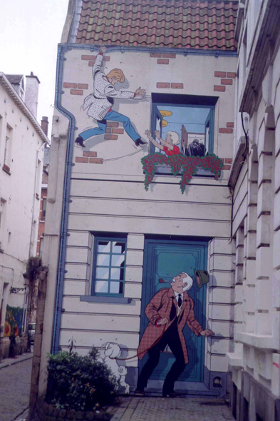 Bruxelles, un dession de Ric Hochet sur un mur