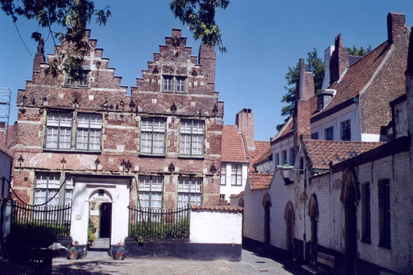 Courtrai, le Béguinage