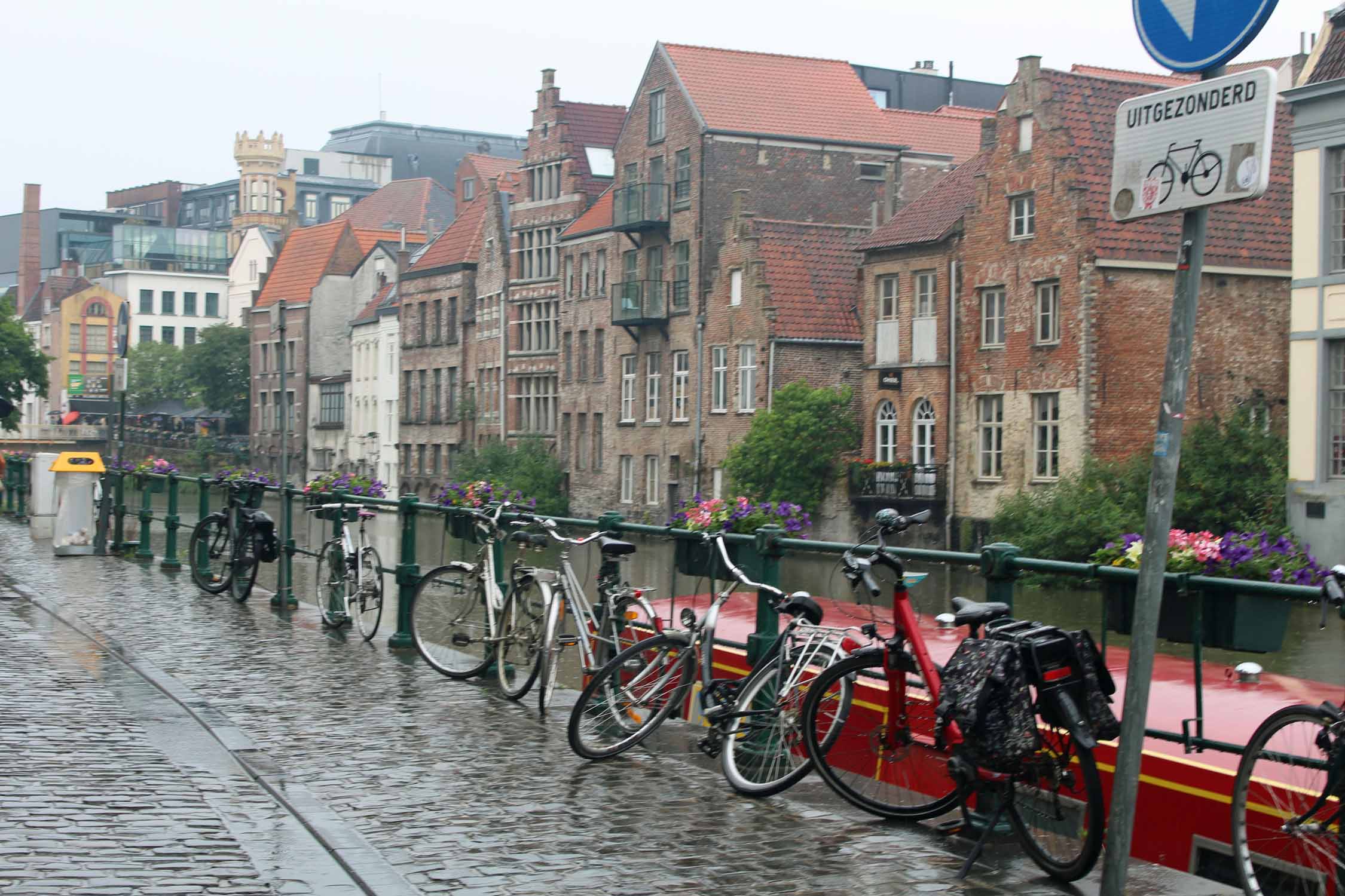 Gand, quai de la Lys, vélos