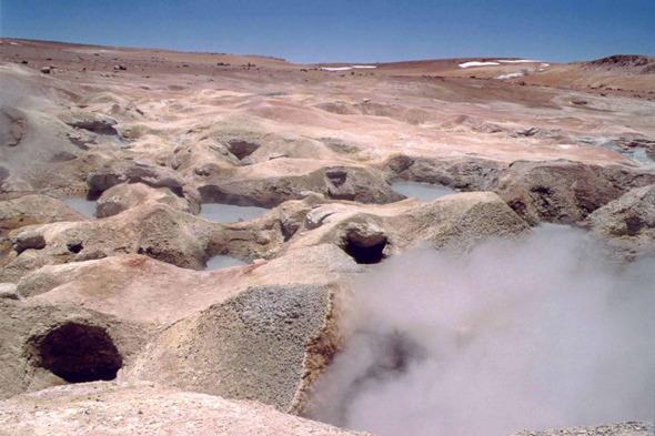 Le champ de geysers de Sol de Mañana