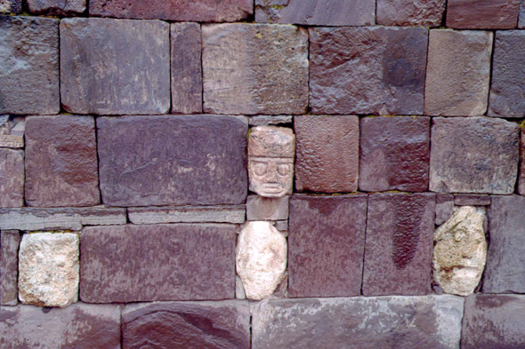 Bolivie, Tiahuanaco, le Templete Semisubterráneo