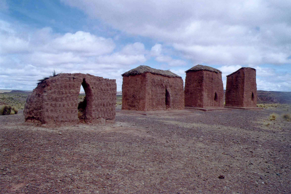 Chullpas, monuments funéraires