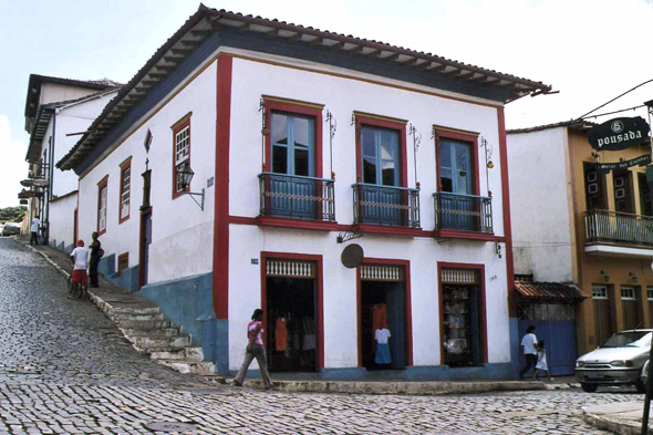 Brésil, rue typique de Mariana