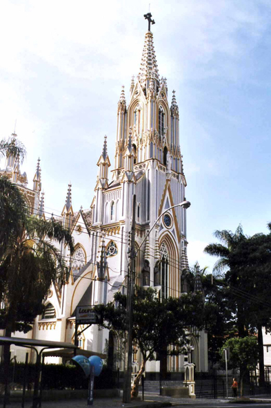 Belo Horizonte, église NS de Lourdes, Brésil
