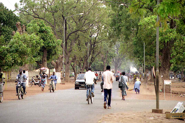 Rue typique de Bobo-Dioulasso