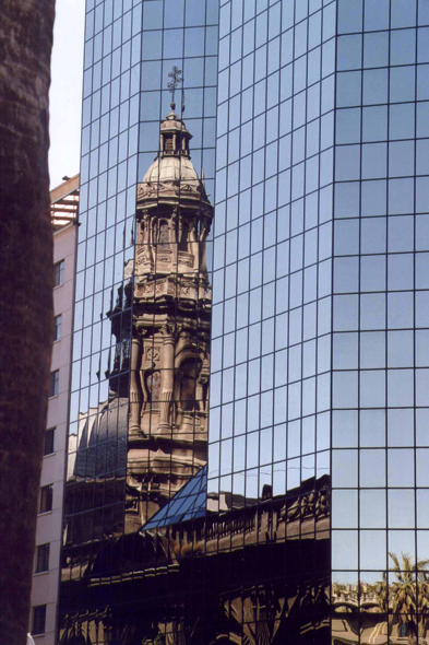 Santiago du Chili, cathédrale, reflets