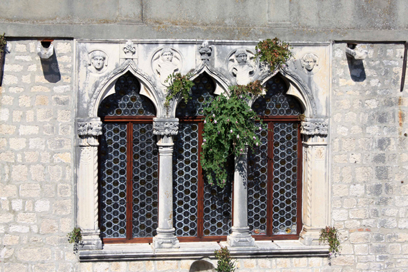 Trogir, fenêtre