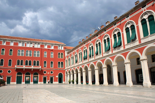 Split, place Trg Republike