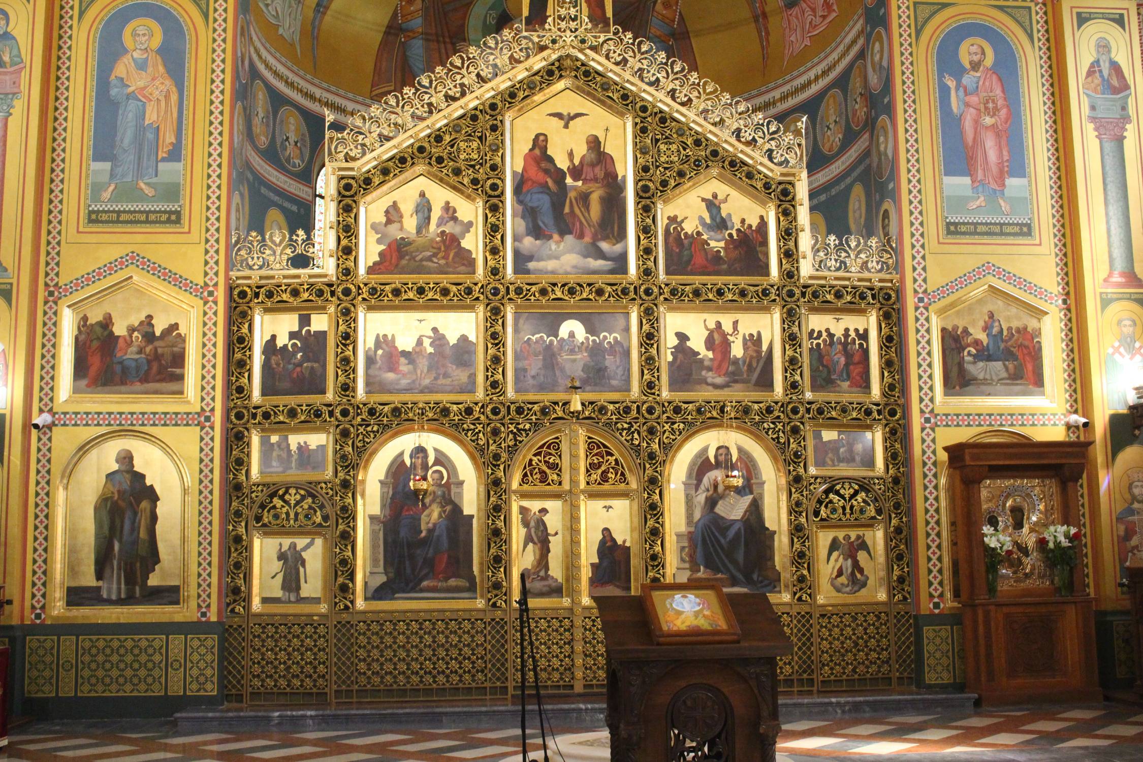 Zagreb, cathédrale de la Transfiguration, intérieur