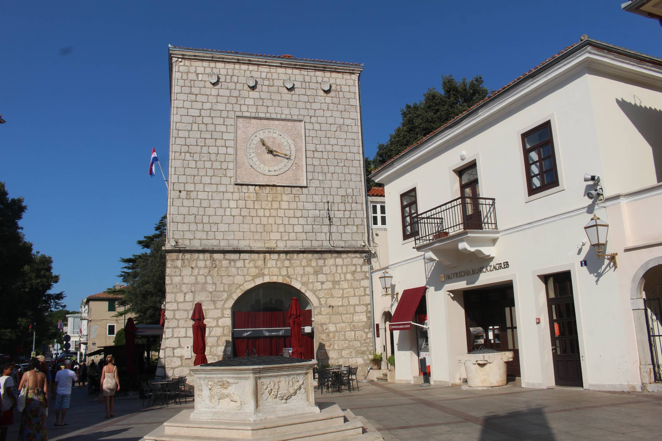 Ile de Krk, ville de Krk, tour carrée