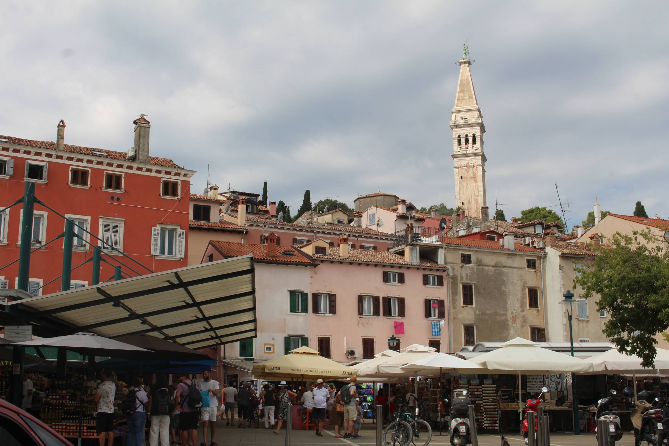 Rovinj, place du marché