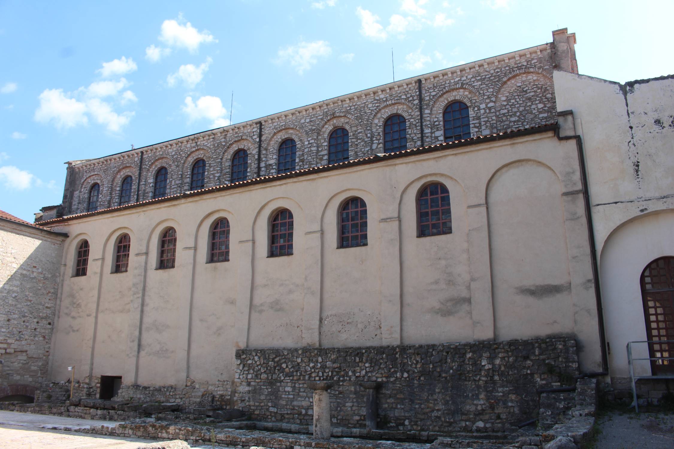 Pore?, basilique euphrasienne, palais