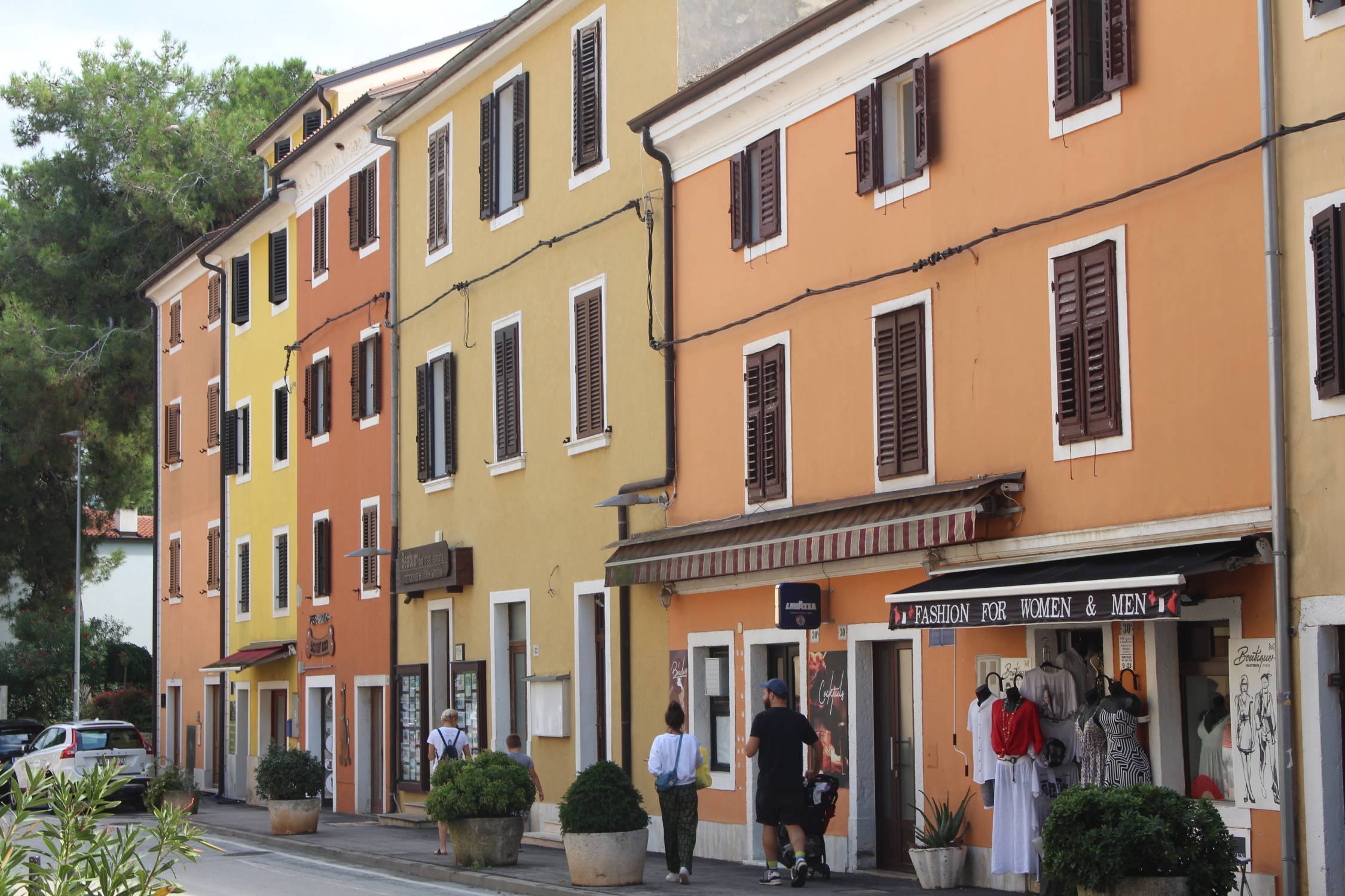 Novigrad, façades colorées