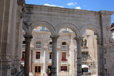 P&eacute;ristyle du palais de Diocl&eacute;tien