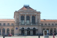 B&acirc;timent de la gare de Zagreb