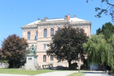 Biblioth&egrave;que de l'Acad&eacute;mie de Zagreb