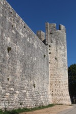 Remparts du ch&acirc;teau de Svetvin?enat