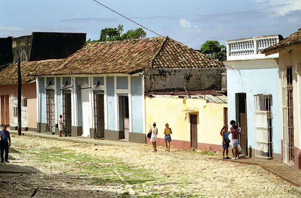 Cuba, Trinidad, maisons colorées