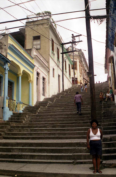 Santiago de Cuba, calle Padre Pico, vue