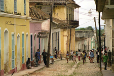 Cuba, Trinidad, rue color&eacute;e
