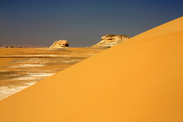 Désert Blanc, sable