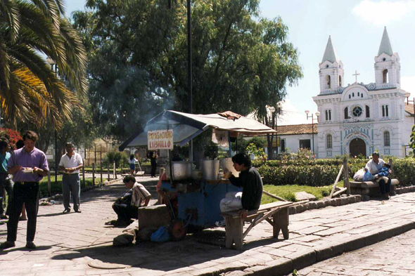 Equateur, Calderón, Nueva Catedral