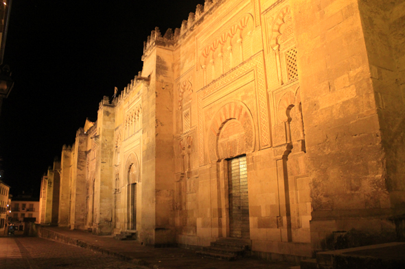 Cordoue, mosquée, nuit