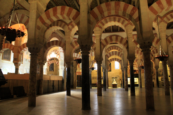 Cordoue, mosquée, colonne